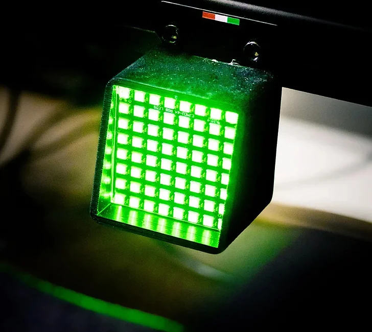 DIY: This is how to make your own simflag flag spotter 22