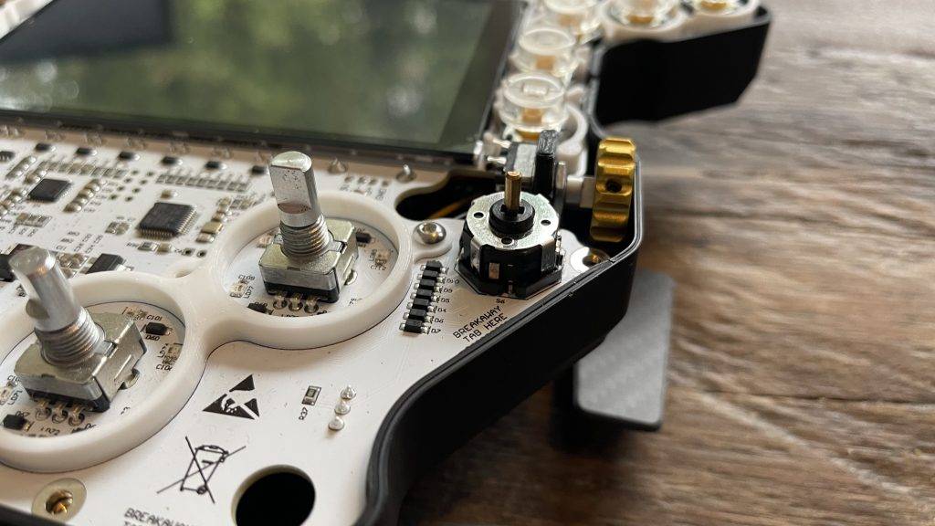 Easily Build Your DIY Sim Racing Wheel With The Pokornyi Engineering HYP-R DIY Files. This Is How 33