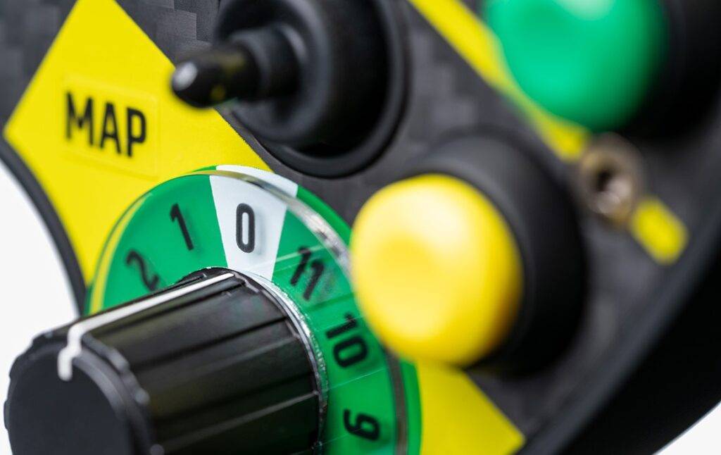 Discover the New Fanatec ClubSport Wheel Rim GT3 Endurance 9 Fanatec ClubSport Wheel Rim GT3 Endurance