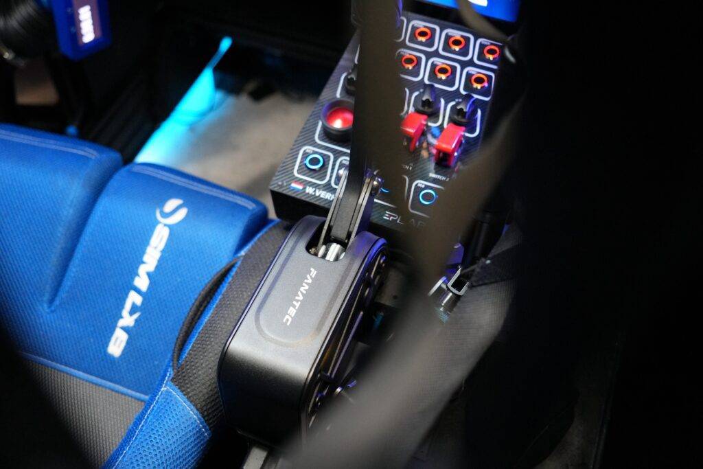 Fanatec ClubSport Handbrake V2 Review: A Strong Product with Minor Defects 19 clubsport handbrake v2