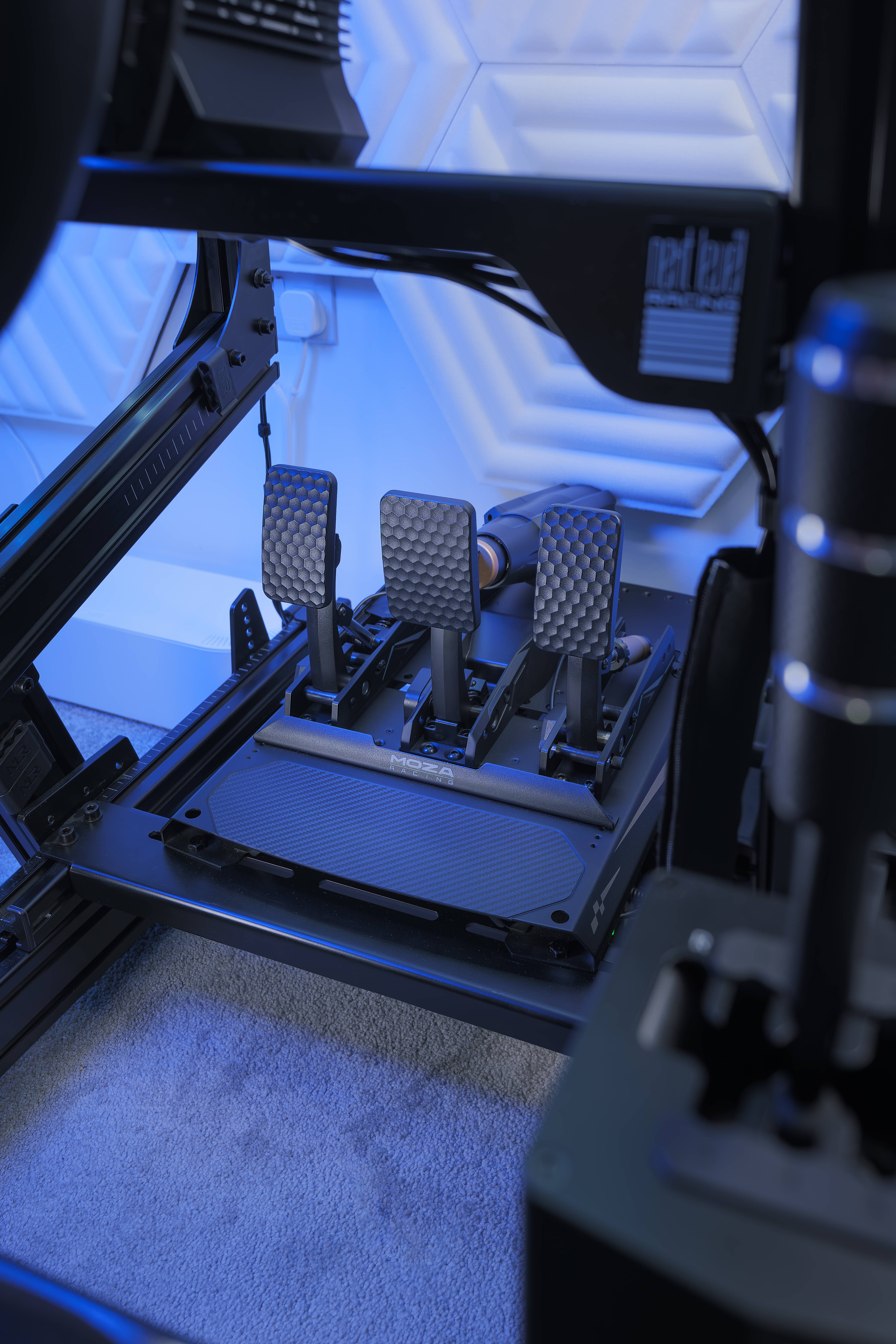 moza racing mbooster active pedal