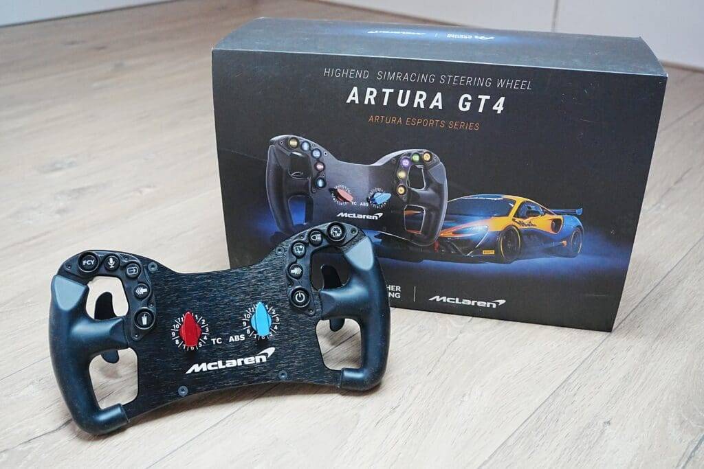 Ascher Racing mclaren artura gt4 review