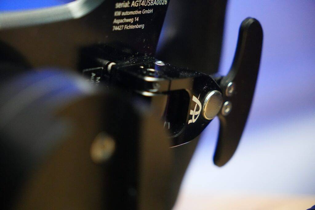 Ascher Racing mclaren artura gt4