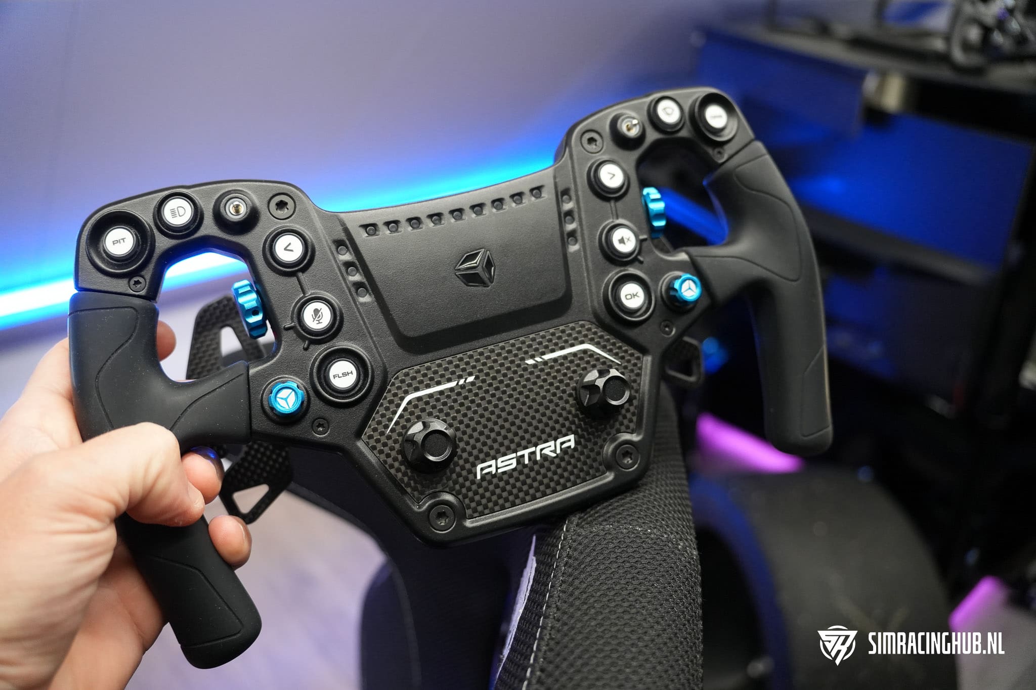 Cube Controls Astra Review: Licht in Gewicht & Perfect in Balans 16 cube controls astra review